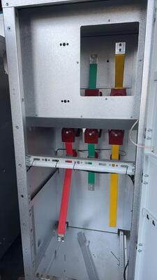 Kyn28-12/800 630A-1250A Indoor Armored Removable AC Metal-Enclosed Switchgear